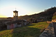 93 Il Monastero di Astino nella luce e nei colori del tramonto